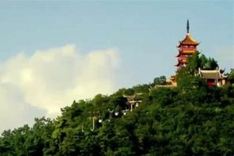 李嘉诚花费15亿建的寺庙,是建的寺庙还是个人墓地？