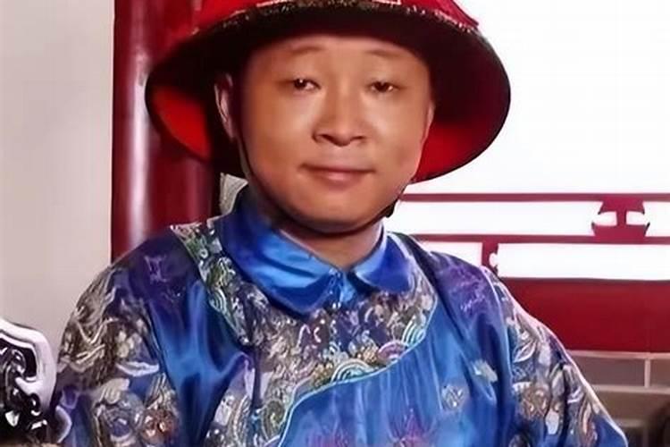 2012年阳历2月24日,阴历二月初三9点半生的生女孩八字是什么？五行缺什么...