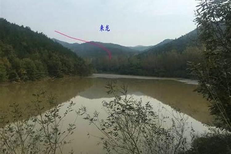宜昌余海波莲花何旖旎旖旎是什么意思