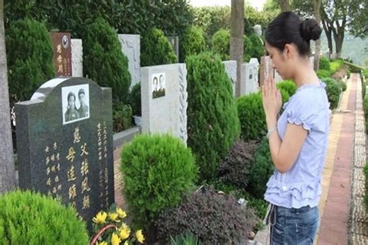 在住宅设计中把浴缸放到主卧卫生间是什么体验？