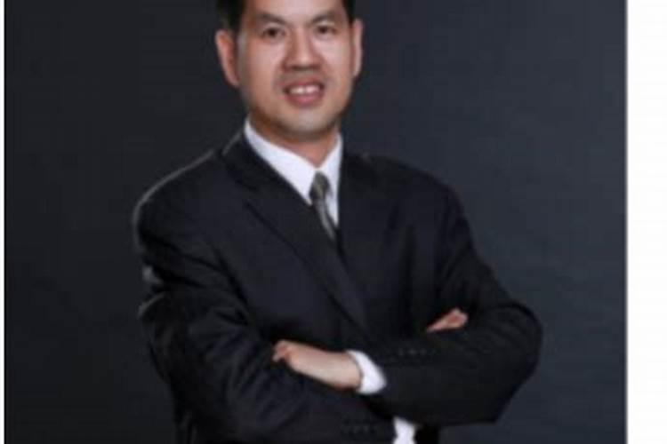 上海风水大师排行榜前十名,风水大师取名字厉害的是谁