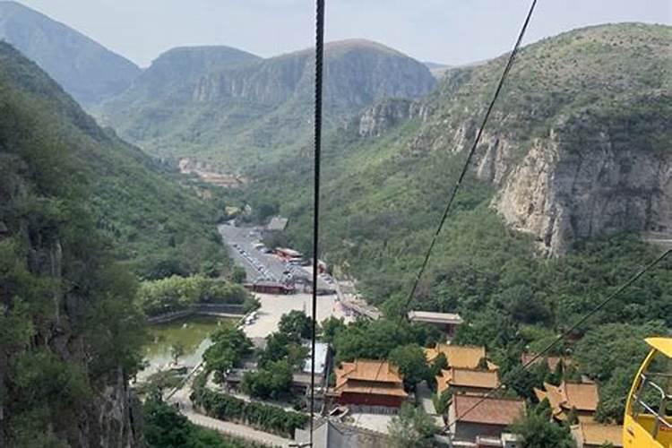 鹤壁诚城清水湾营销中心电话是多少？