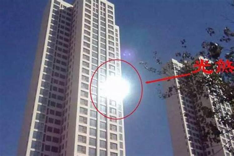 衣柜做3个门是不是不好用