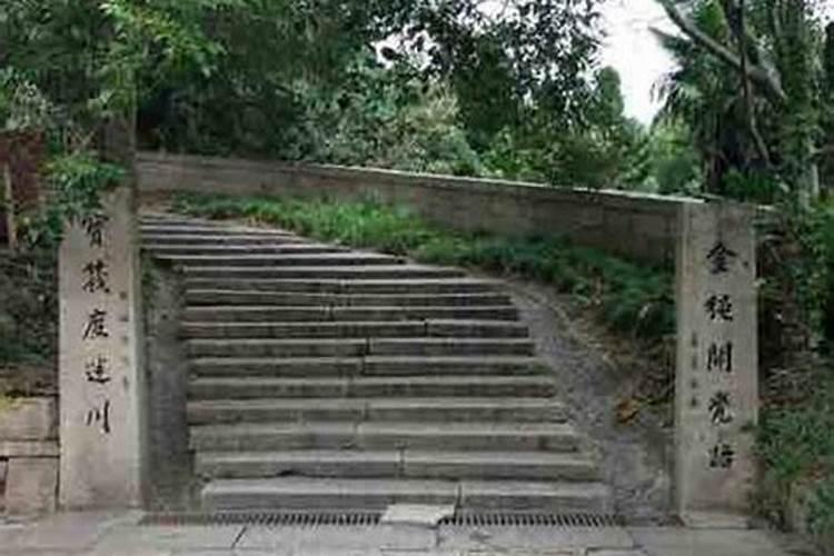 三国时期 凤雏真的死于洛城吗