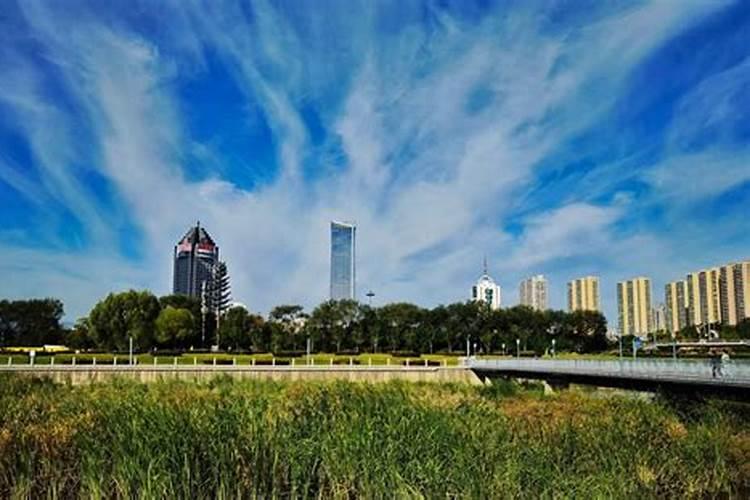 在太原为家里老人选一块墓地,想问一下需要请风水师傅吗？墓地风水对后代...