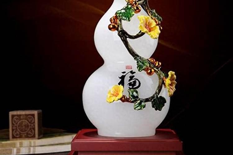 五行属水和属木组成的一家人,房屋要什么坐向最吉祥.