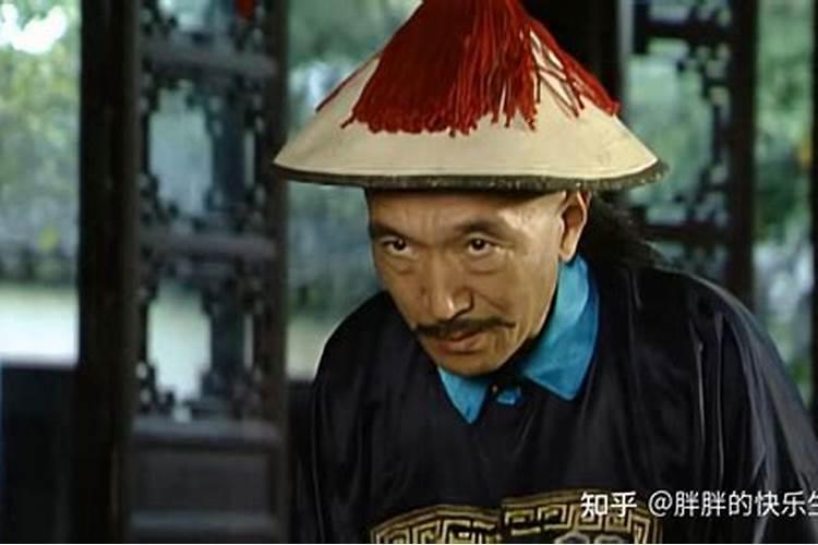 据说和珅的陵墓有99道湾,这事是真的吗？
