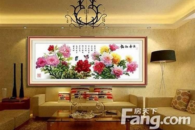 客厅壁画挂什么风水好 客厅电视墙壁画风水禁忌