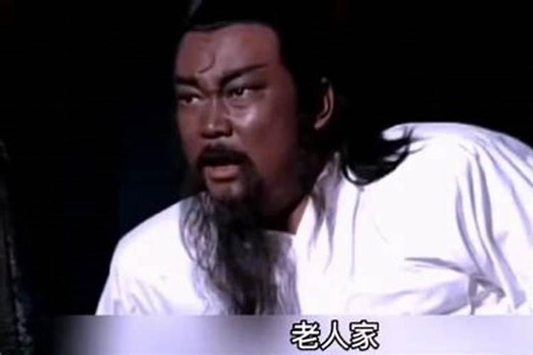 我爸托梦给我妈,说他不能动,人都欺负他,往他嘴里噻泥,我爸是生病过世的...