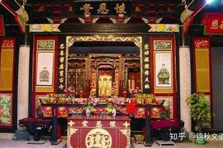 开挖掘机的前景如何？