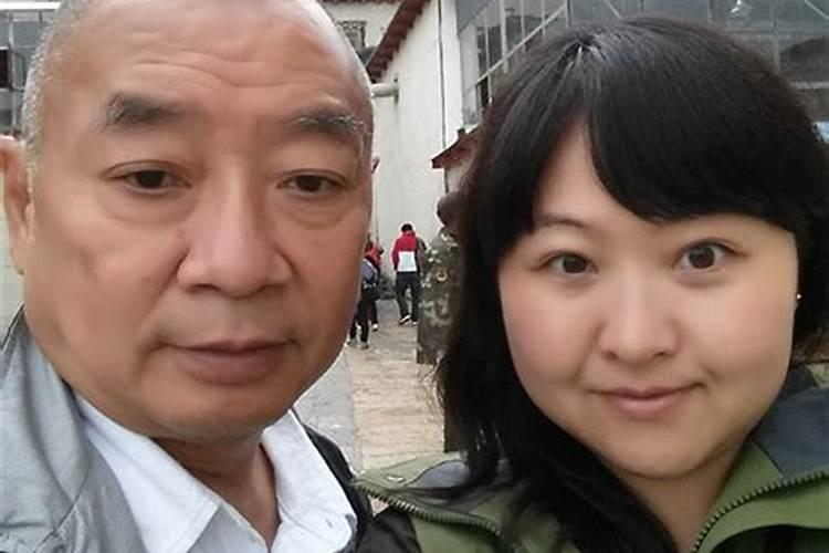 八宅西北位应挂什么画