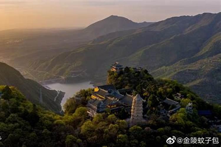 千古一帝康熙的名臣？