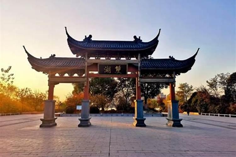 谁知道建湖哪家算命比较灵啊？？