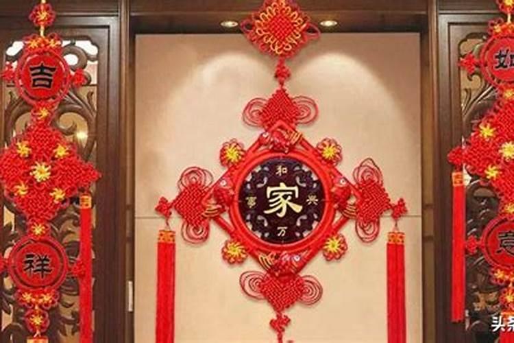 有双喜的中国结挂在靠床的墙上,在风水上好不好