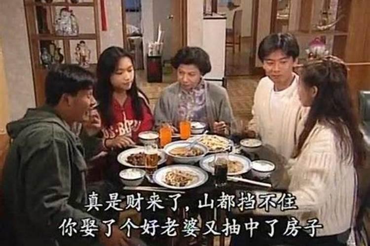 巅峰期息影,掌管15亿商业帝国,更名的黎姿到底经历了什么？