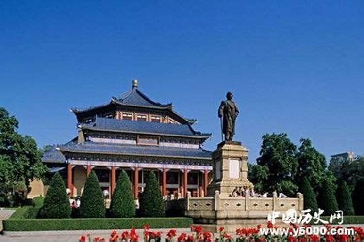 四边是水围着,旁边没有高山,那样的地方风水怎么样。