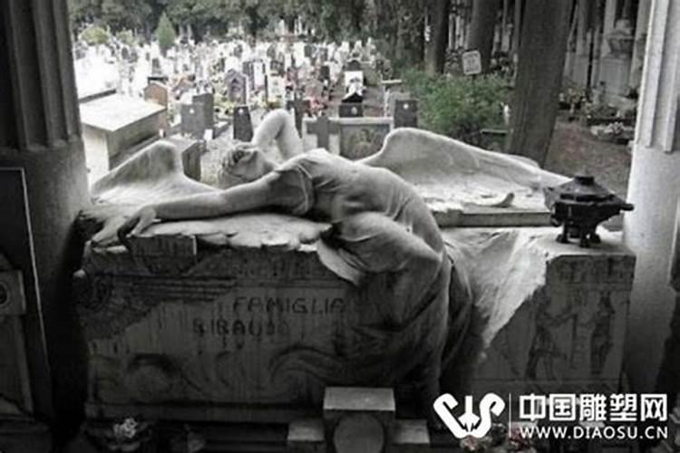 老虎狮子一样凶猛,古人为什么把石虎摆在墓前,把石狮摆在大门口呢？