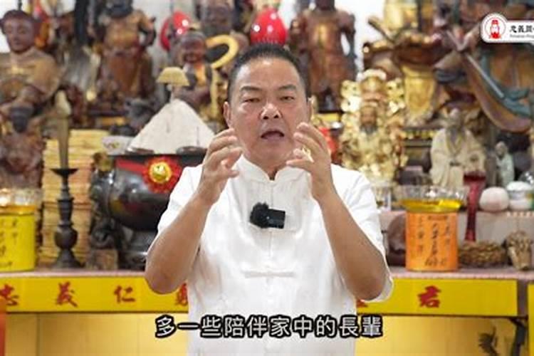 办公室风水应该坐在什么位置 坐南朝北还是坐北朝南？