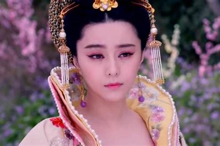 因为袁天罡泄露天机,害得武则天被打压到感业寺,为什么武则天上台后...