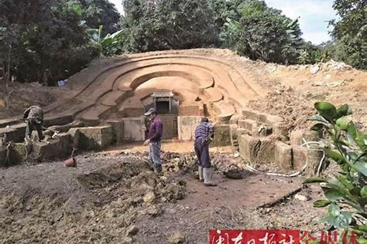 宁德金域兰湾原是墓地吗？