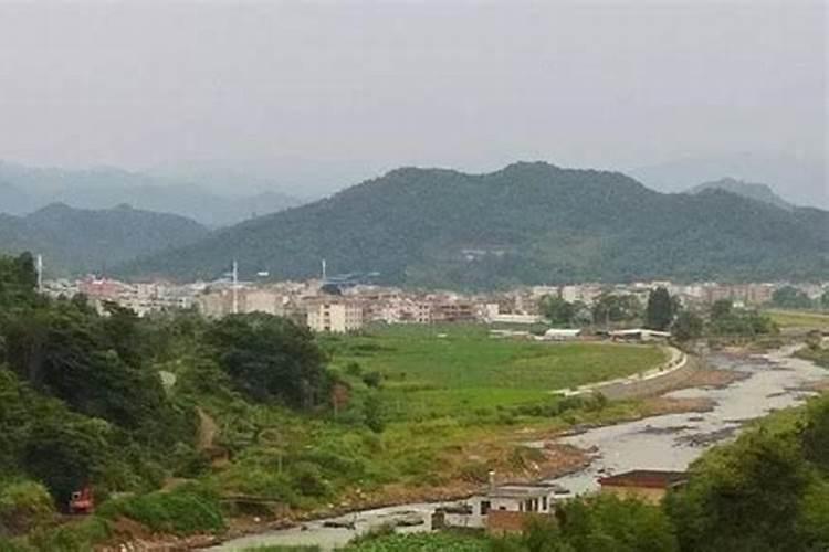 选择阴宅墓地怎样看水口