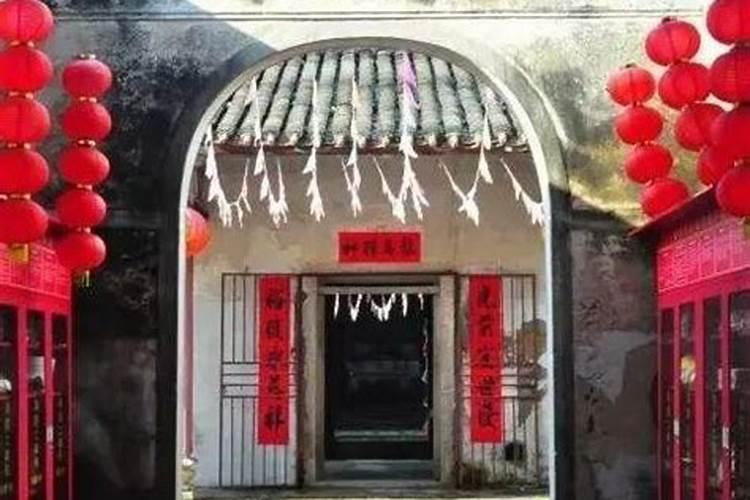 上海中心大厦风水师是谁
