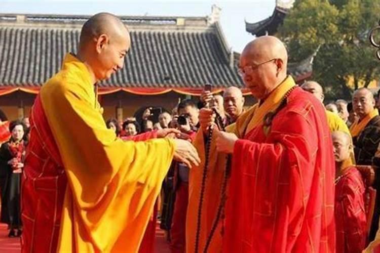 ...说他是九华山佛教协会的,叫慧明,说是给人去看风水的