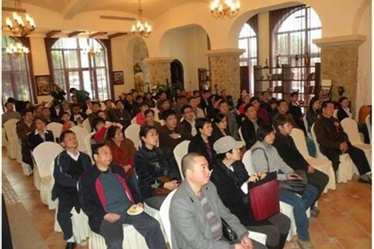 学习周易买什么书看好？
