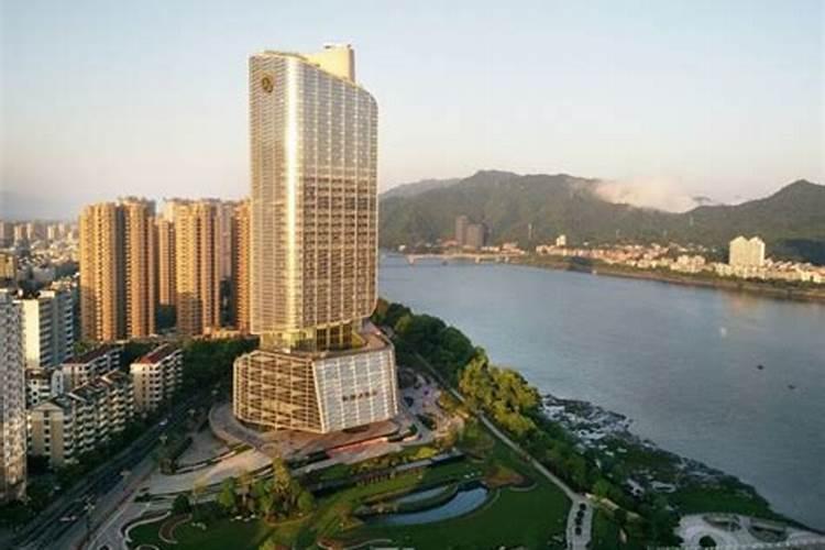 钱江陵园和安贤园哪个风水好？请给我真实客观的答案。
