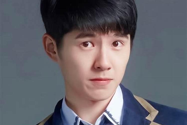 为什么明星的名字都很好听？