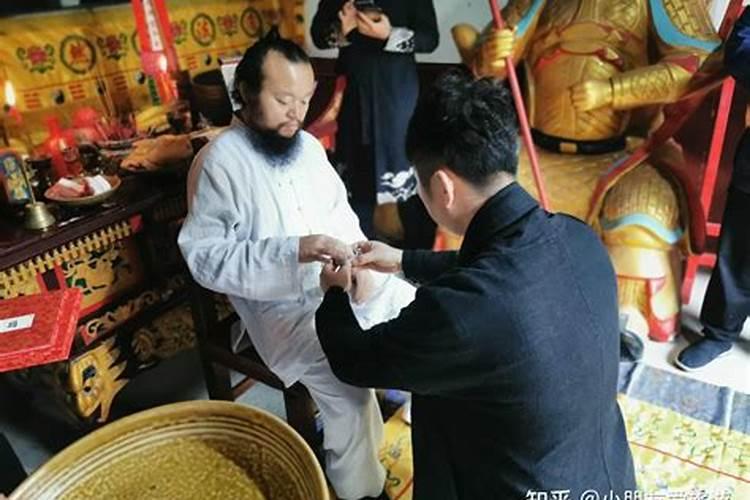 学风水不知道上哪拜师？