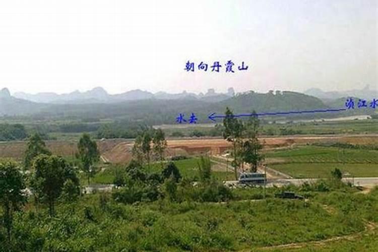 你的别墅触犯了哪些风水学,导致事业不顺厄运缠身