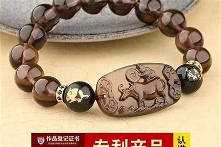 风水师给人看风水时,为何手里都会拿着"寻龙尺"？