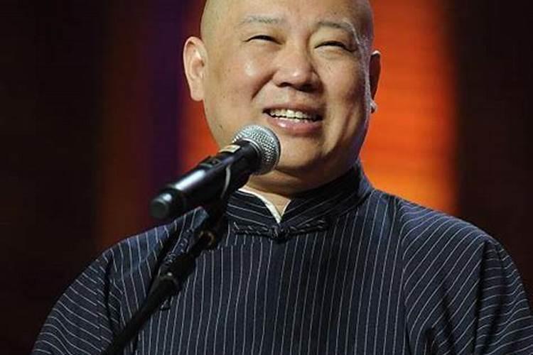 有人说郭德纲对侯震很好,是这样吗？为什么？