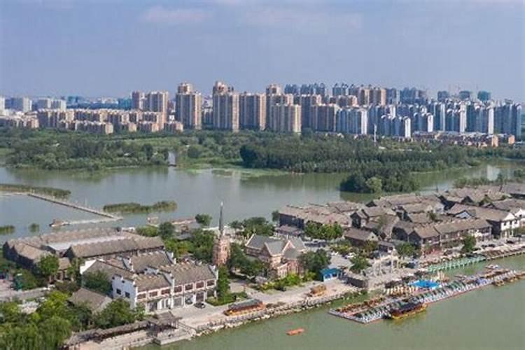 中国真正易经大师有哪些人呢？