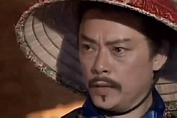 他14岁时曾抛下玉扳指,为大清皇朝找到一块绝妙的风水宝地