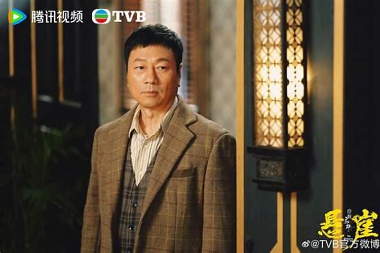我的野蛮婆婆2 第二集快结束的时候,那个跳舞的很漂亮的女孩子是谁呀