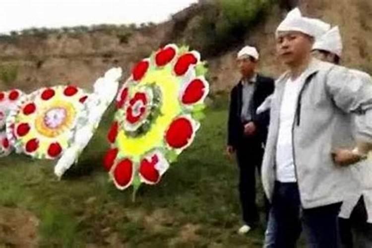 朝鲜族丧葬文化简介 朝鲜族有何丧葬习俗