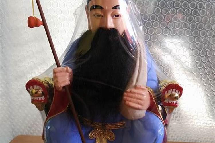 龙的神像可否放在卧室的窗台上呀？大师请指点