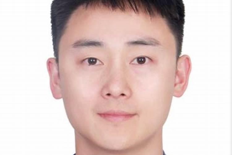 令我最敬佩的人作文