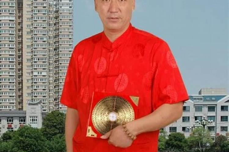 肖棠木是什么人？