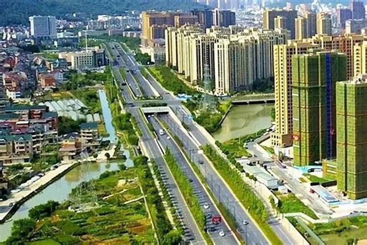 《戏楼枪声》最新txt全集下载