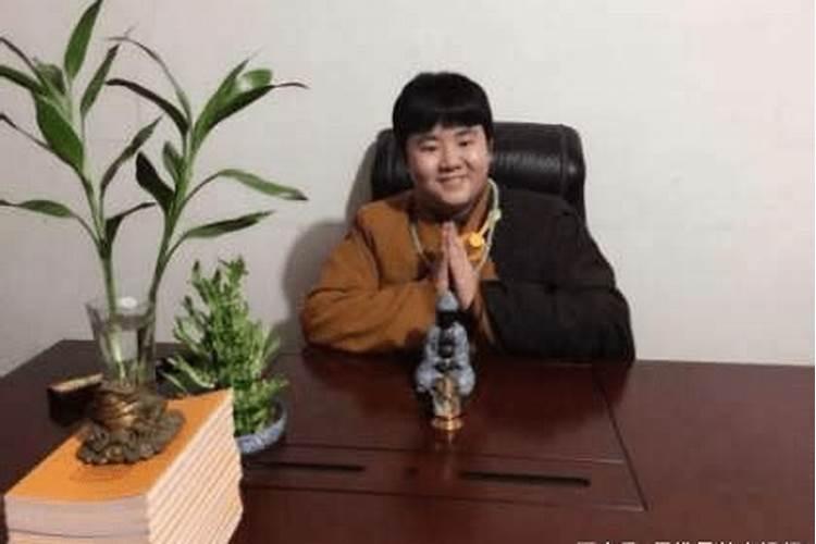 李明东荣获2021年度首届“中国著名国学大师”亚军