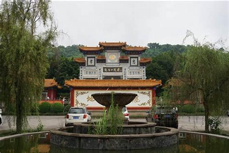 重庆市龙台山陵园的龙台山风水