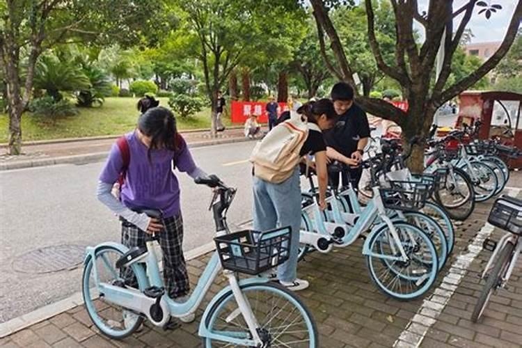 卧室和客厅可以放自行车吗？