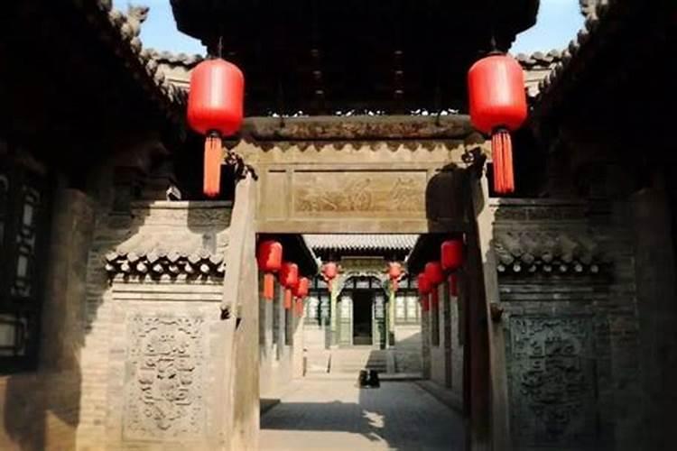 农村院子房子座北朝南,大门朝东,在哪个位置打井好？
