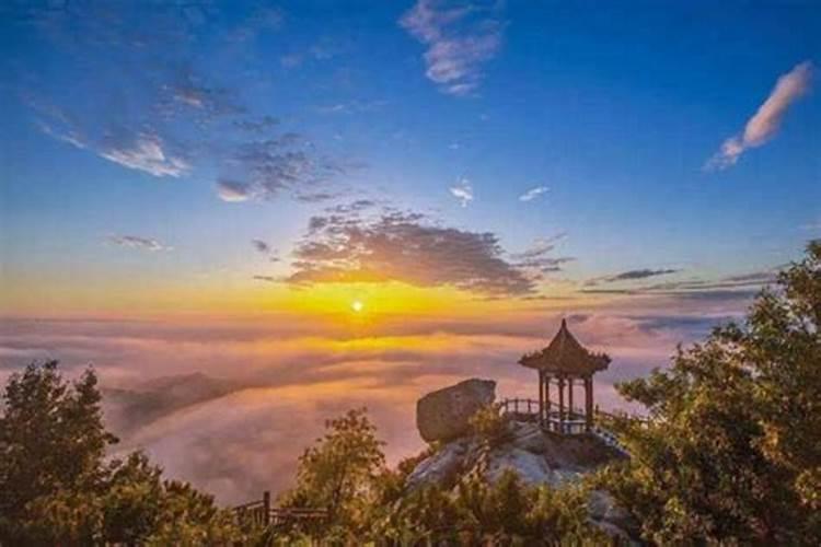 谁知道一些泰山的主要景点及传说？