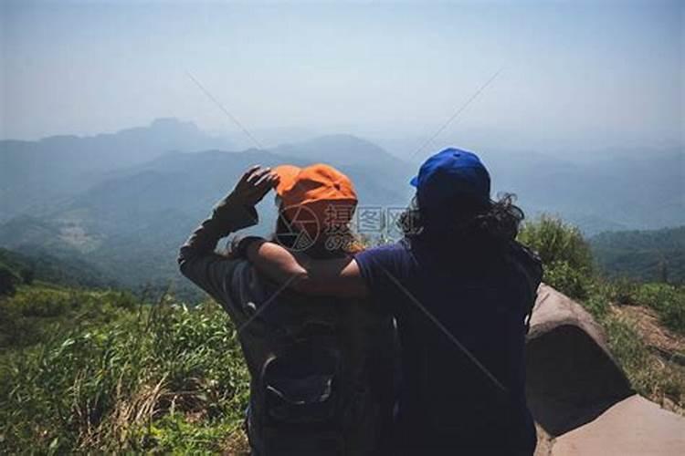 风水学中,坐山和向山分别是什么位置