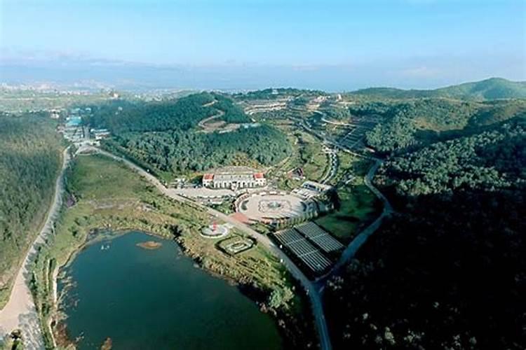 昆明宝象山墓地配套