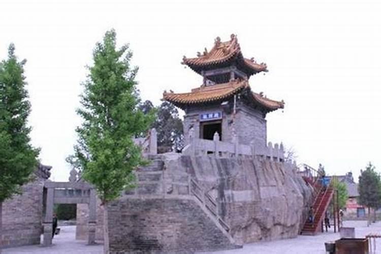 鹤壁名字的由来？